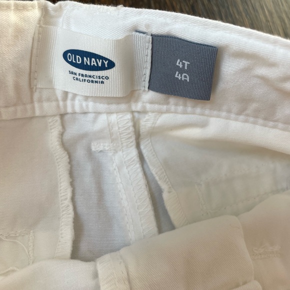 3 Pack EUC Shorts (Old Navy & Children’s Place) 4T - Picture 5 of 8